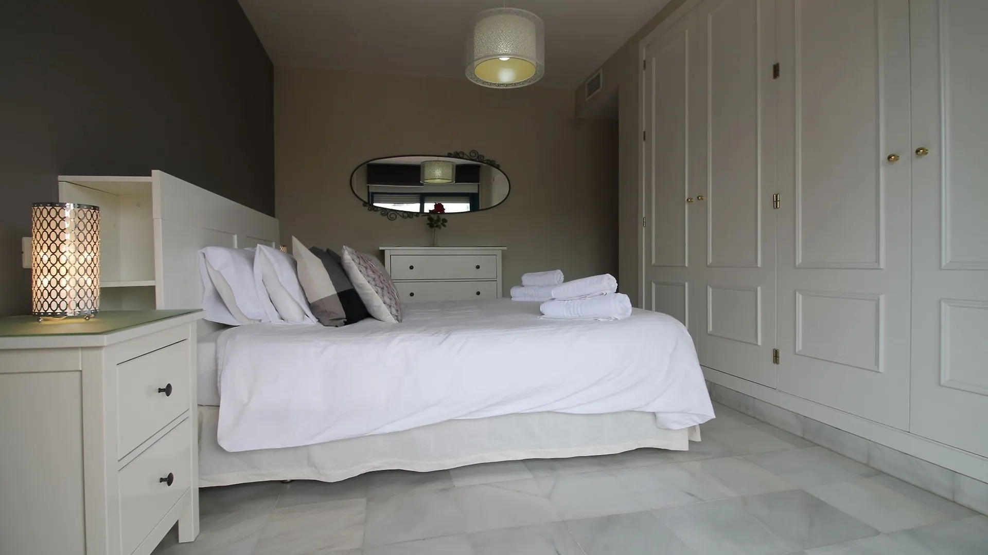 Apartamento Parquesol Marbella Playa 0*,  España