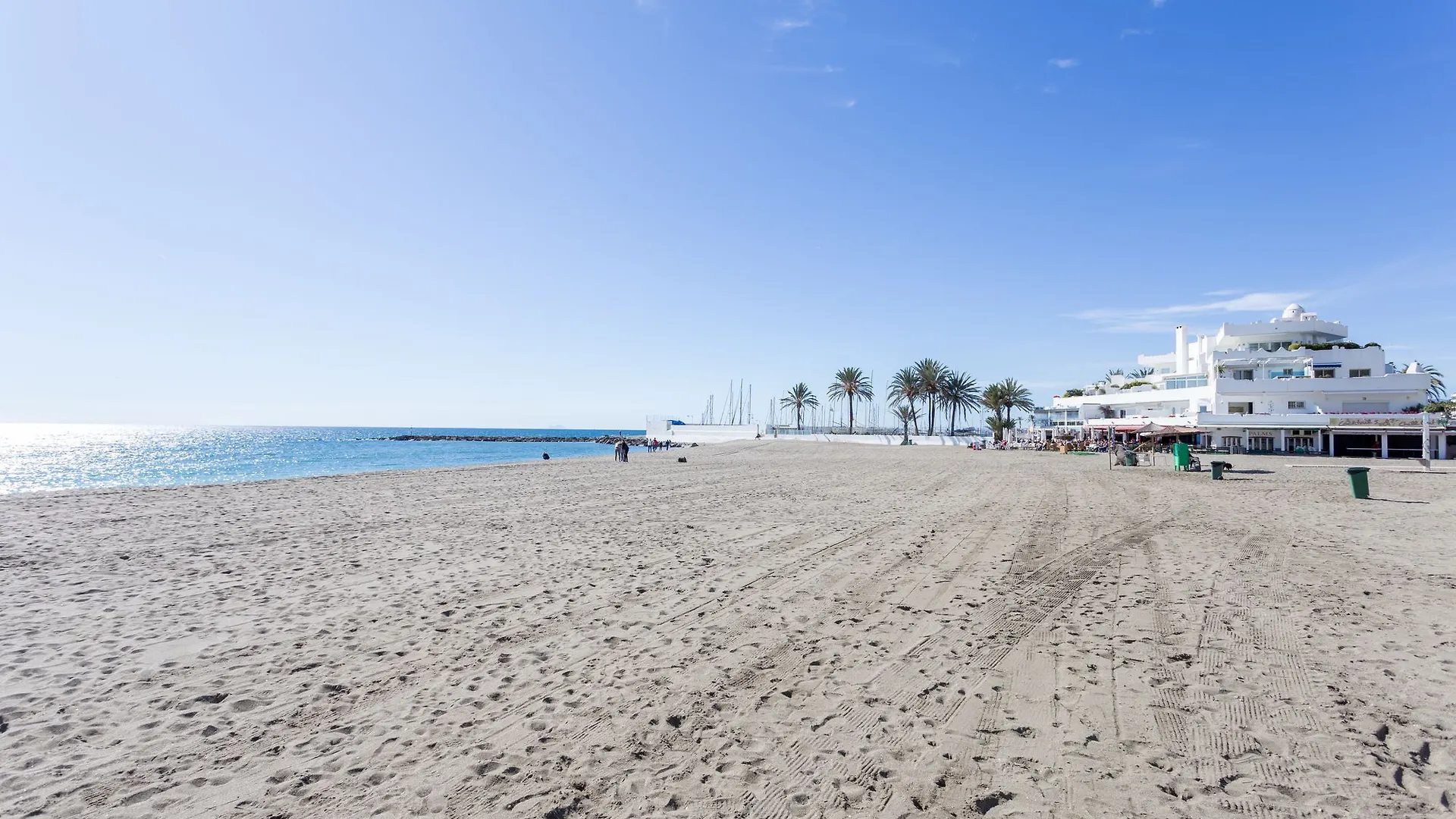 Lägenhet Apartamento Parquesol Marbella Playa
